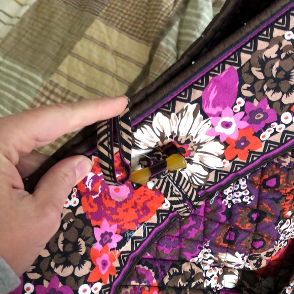 Vera Bradley Tote - Picture 2 of 11